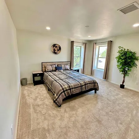 Holiday home Casa De Coyote Luxury 7br 16 Guest Retreat Santa Fe
